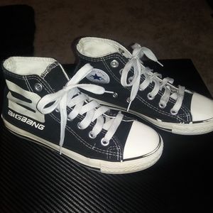 Kids shoes